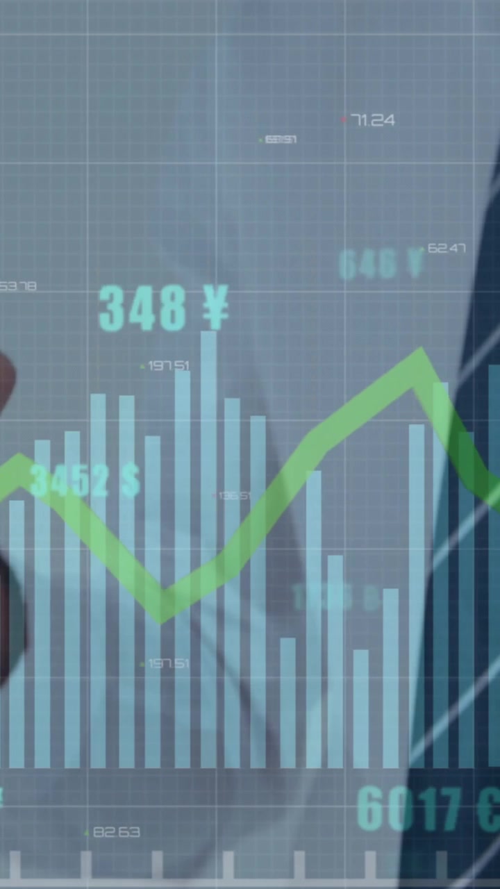 Animazione di elaborazione dati finanziari su un uomo d'affari caucasico che prende delle pillole