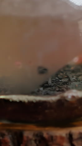 steeping black tea