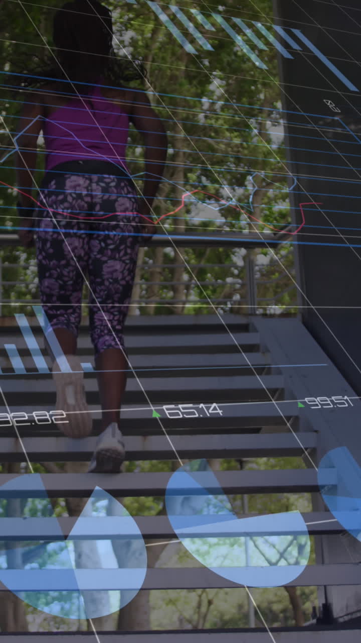 Animazione di grafici finanziari e dati su una donna afroamericana che corre su per le scale