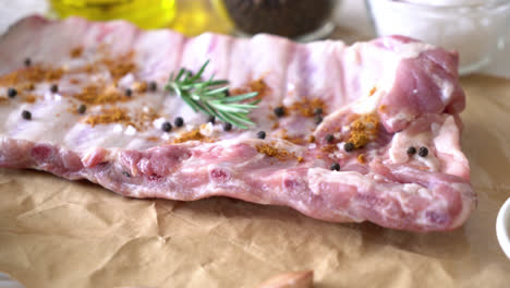 Fresh-raw-pork-ribs-with-ingredients