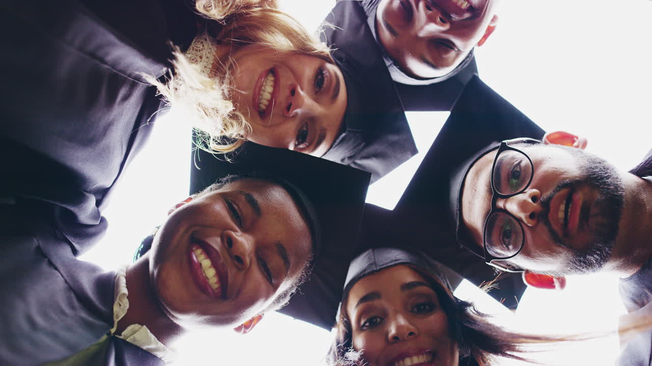 todos hicimos una promesa de seguir adelante