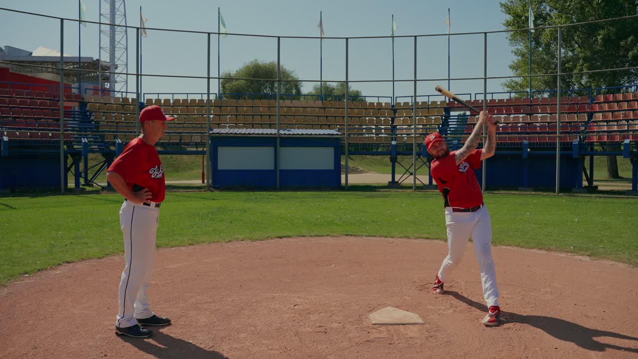 Allenamento di baseball sul campo