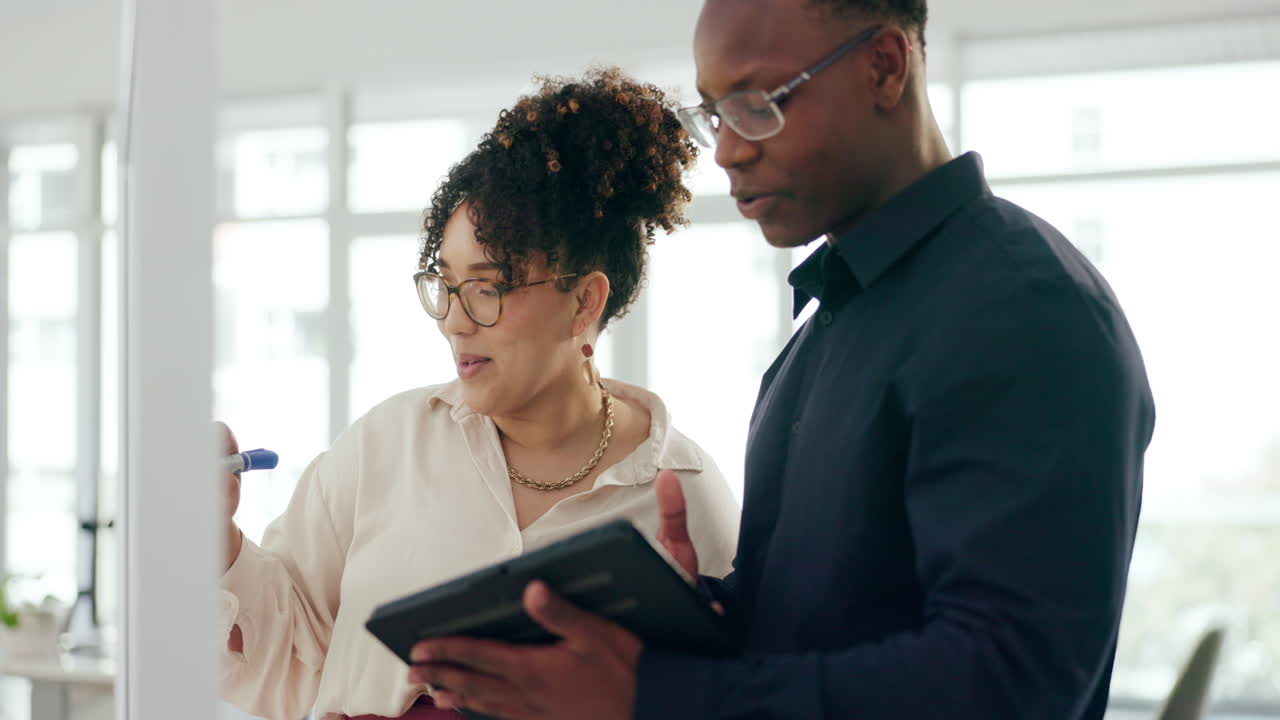 Business Collaboration in Office Setting