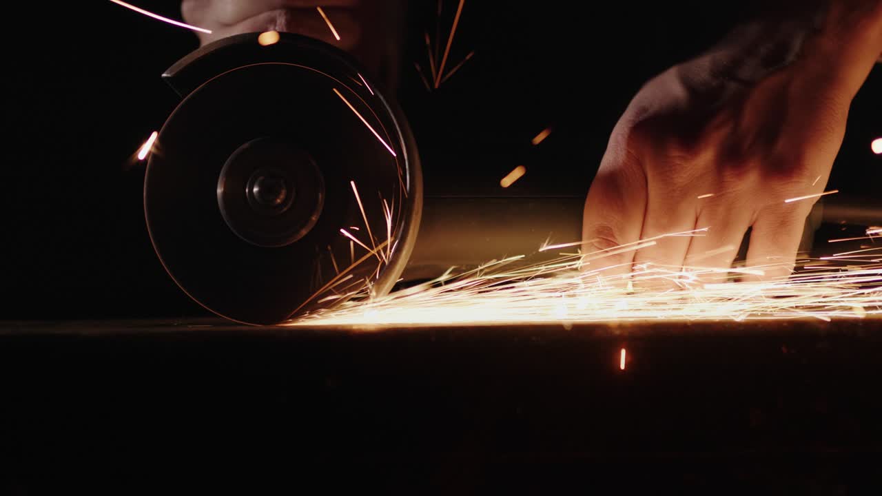 tratamiento de metales por círculo de molienda, soldador molienda soldaduras