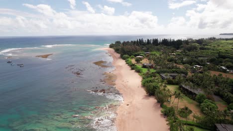 las imágenes de drones de la playa de kauai hawai ha'ena