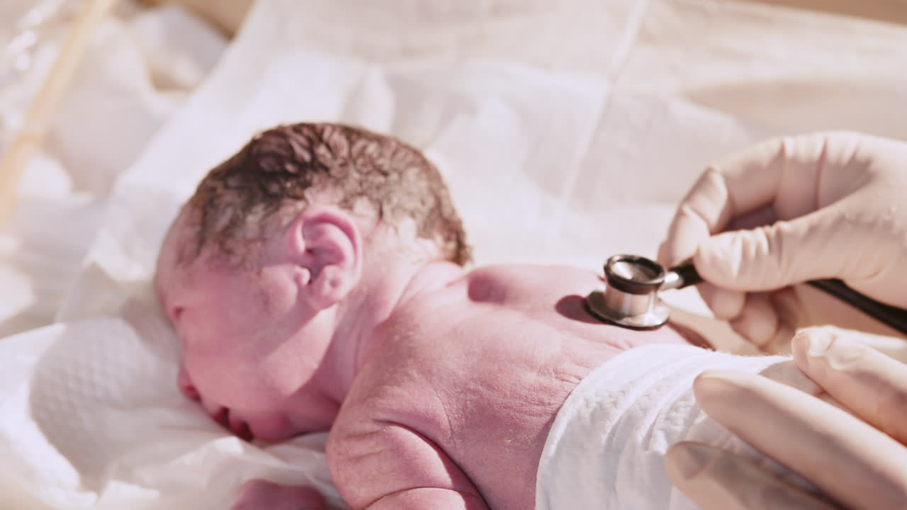 examen del recién nacido