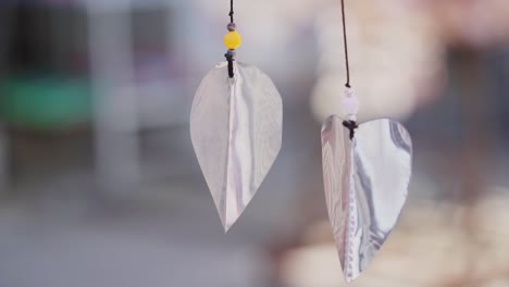 campana de viento de hoja de plata