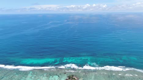 Afrika-Indischer-Ozean-Seychellen-Anse-Royale-Strand-Drohnenschießen