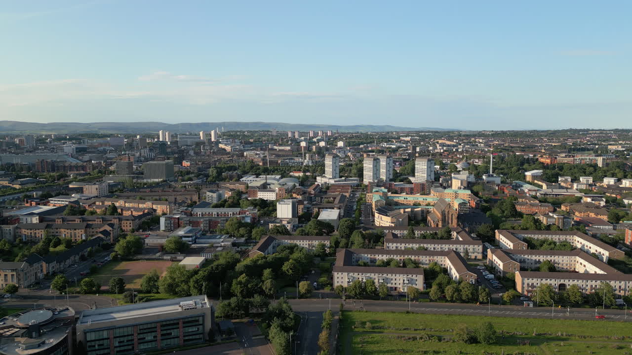 Gorbals Glasgow, ampia ripresa aerea di abitazioni residenziali e paesaggio urbano