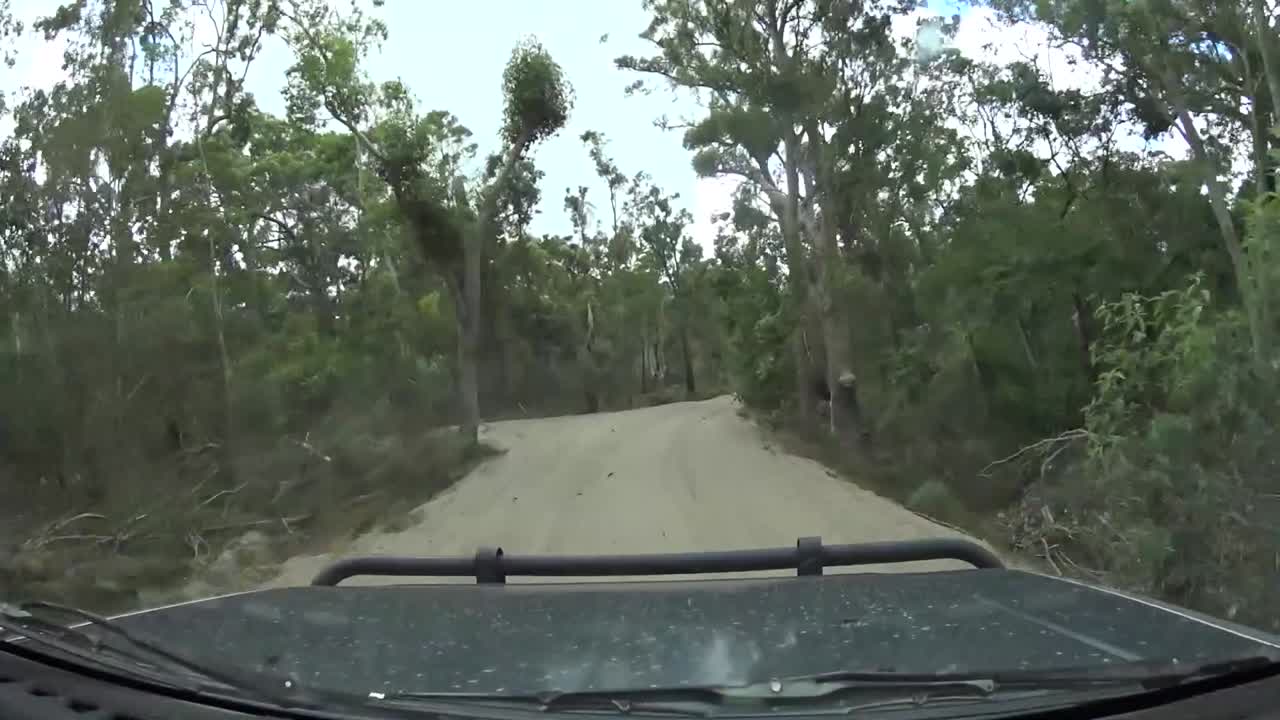 모래 위의 4륜구동