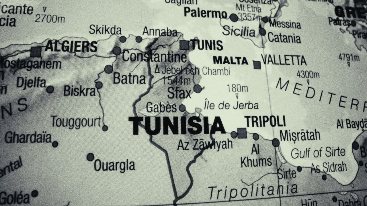 Black and White Map of Tunisia and Surrounding Countries