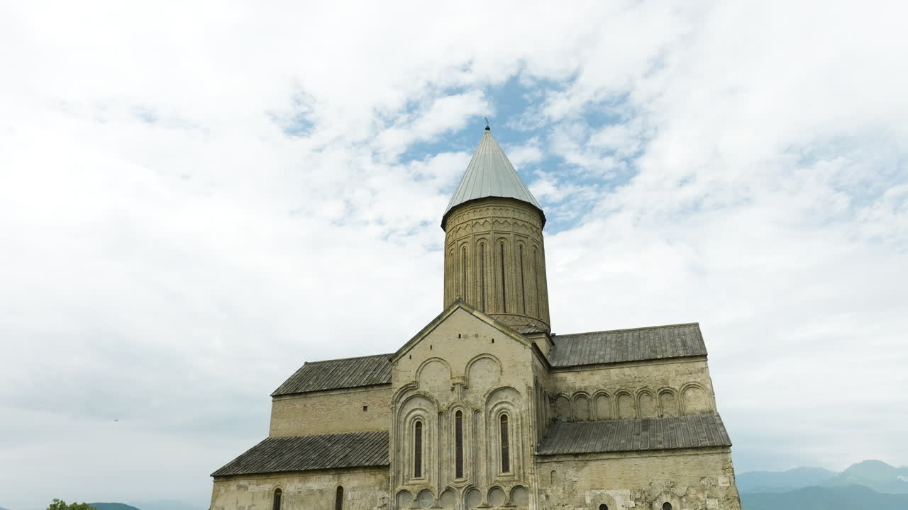알라베르디 수도원, 조지아, 공중 설정 샷의 화려한 공개 샷