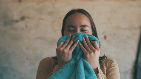 i love the smell of clean laundry