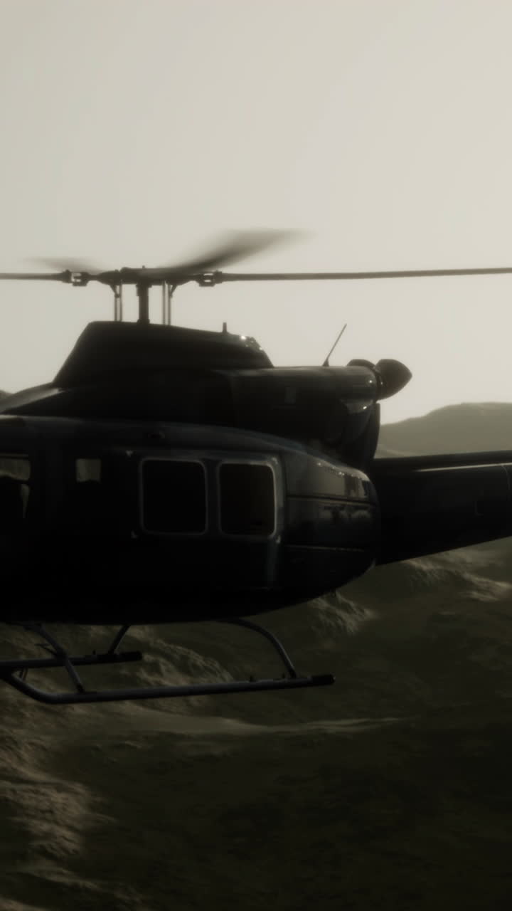 산악 지형 위 를 날아다니는 헬리터