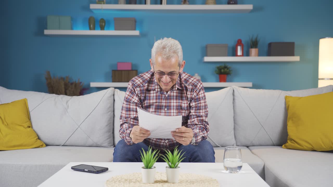 The man who rejoices in good content paperwork.