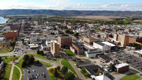 Portsmouth-Ohio,-downtown---aerial-drone