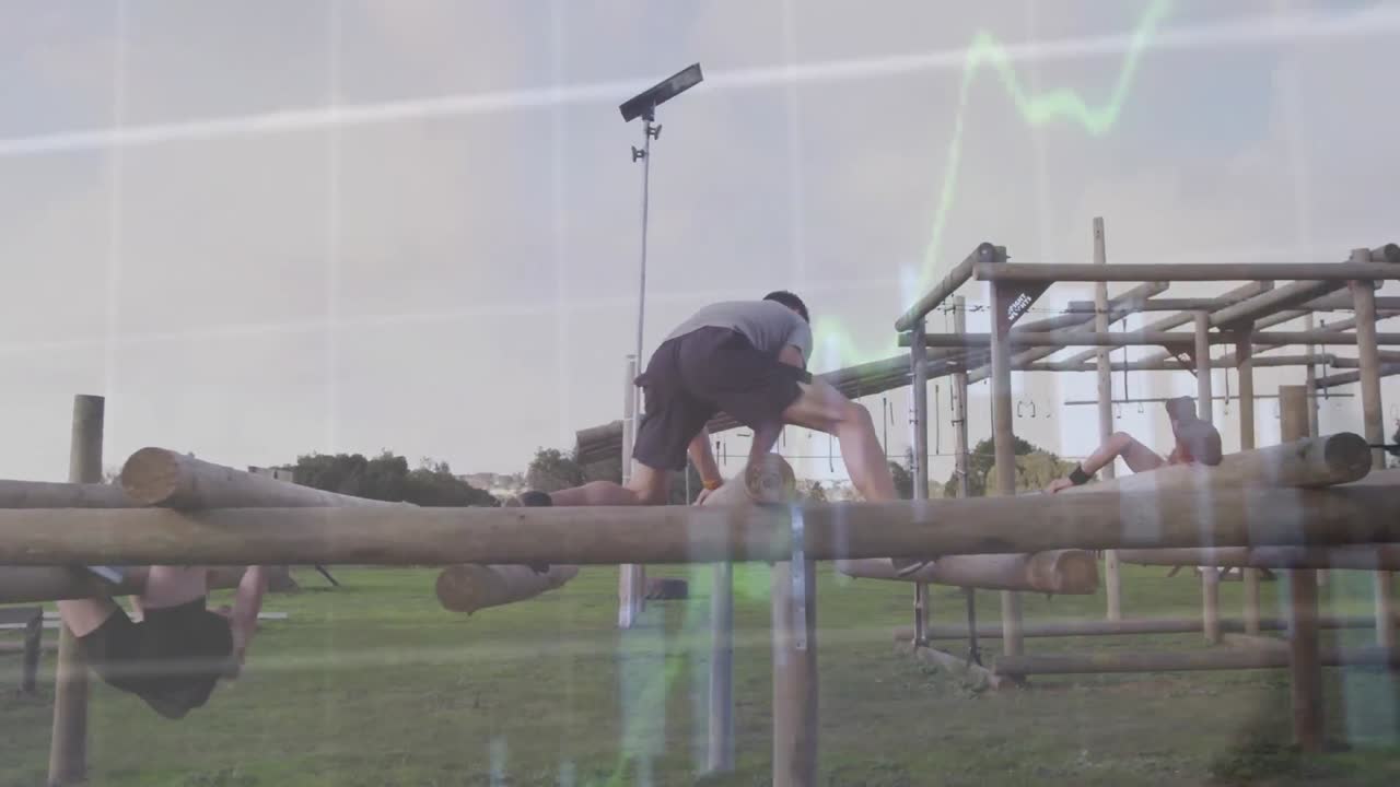 animación del procesamiento de datos sobre diversas personas deportivas en una carrera de obstáculos.