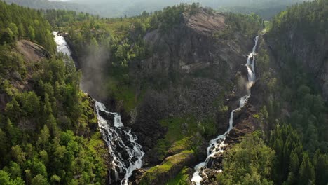 latefossen is one of the most visited waterfalls in norway and is located near skare and odda in the region hordaland, norway. consists of two separate streams flowing down from the lake lotevatnet.