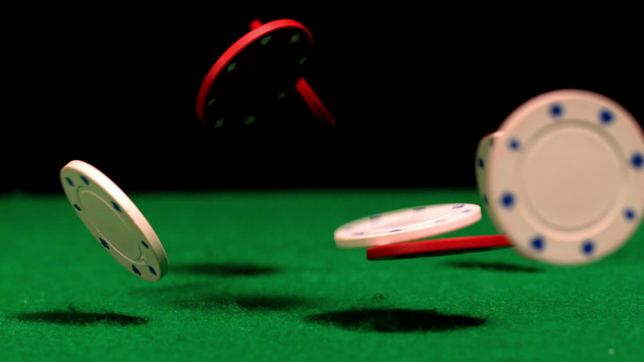 많은 이 카지노 테이블에 떨어집니다.