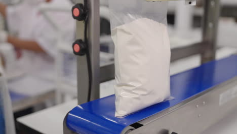 professional production line, packaging and sealing of white wheat flour