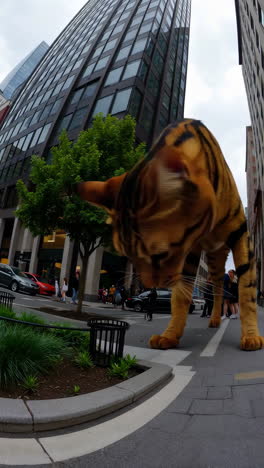giant cat in the city