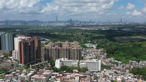 vista del horizonte de shenzhen desde la frontera de hong kong con edificios residenciales