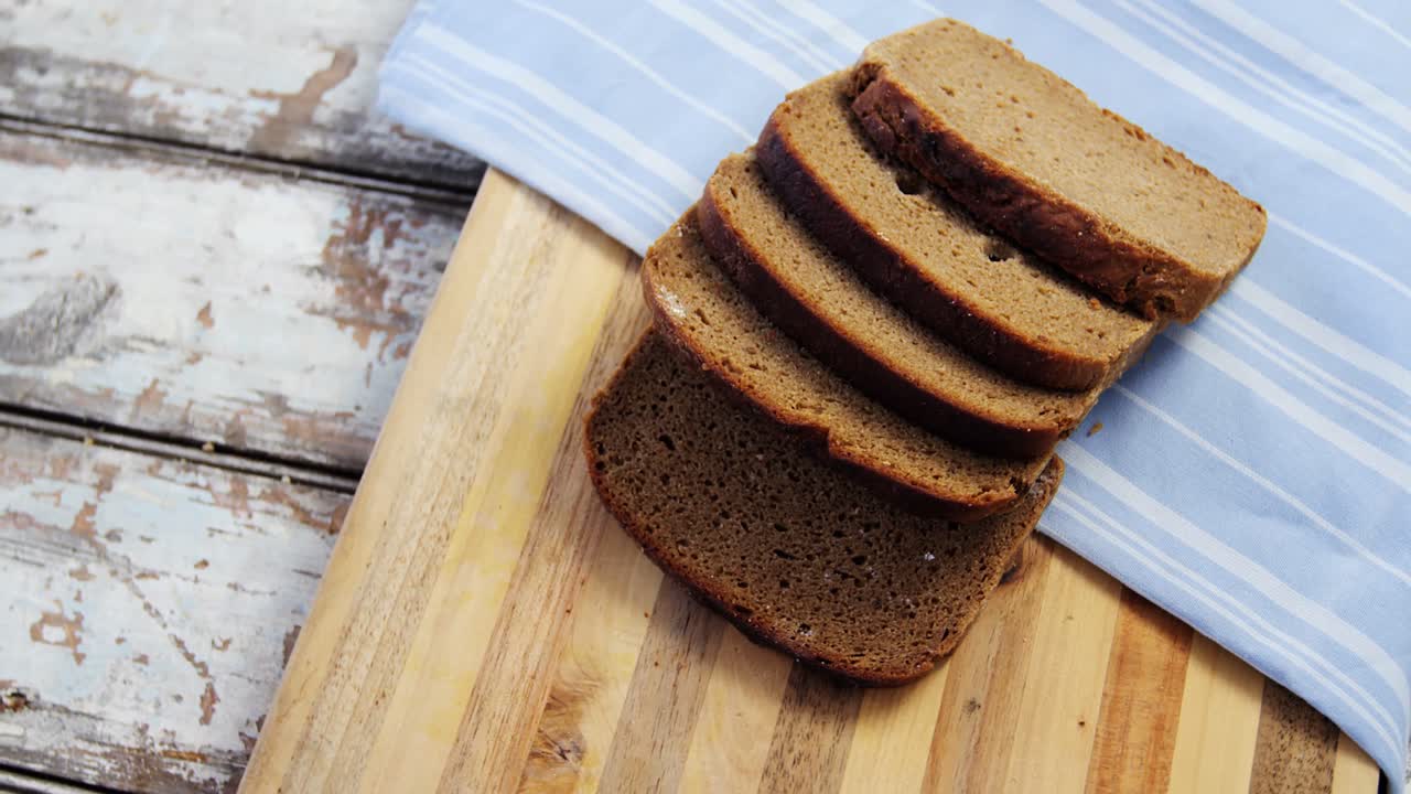 Slices of bread with napkin