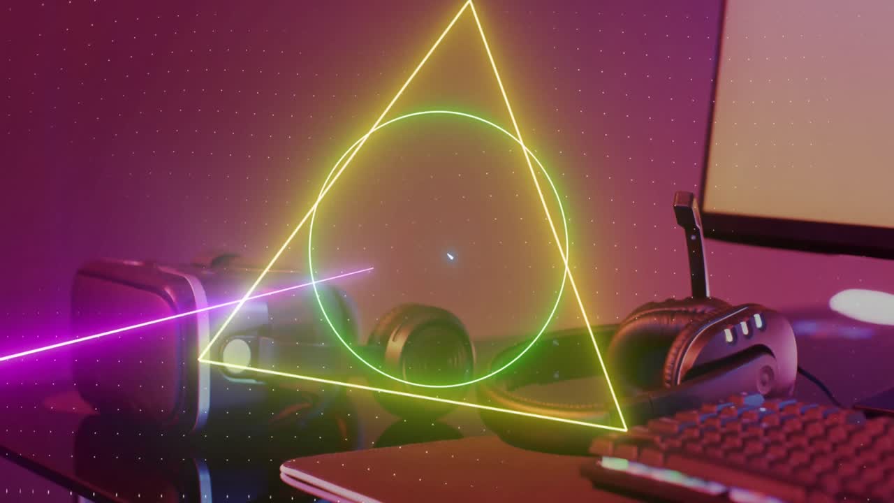 animación de formas de neón sobre equipos informáticos de videojuegos