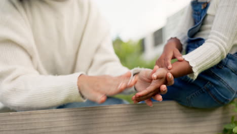 Gardening,-mother-with-child-to-clean-hands