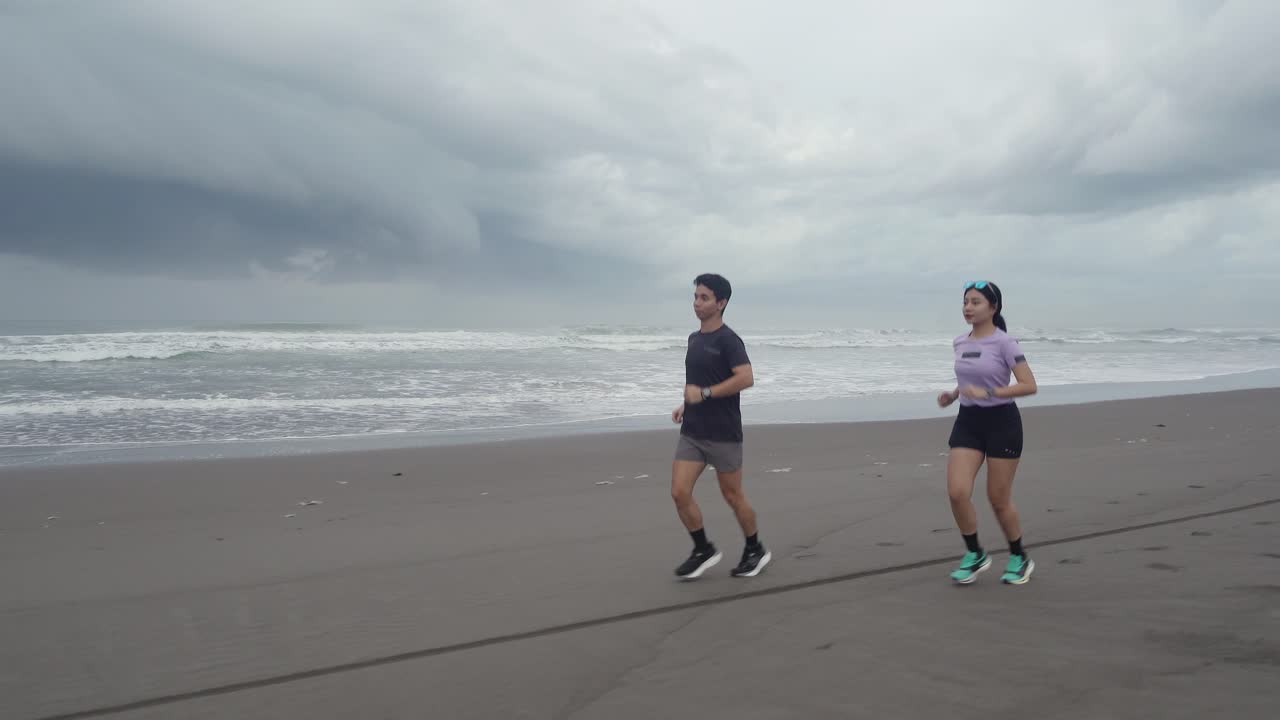 해변에서 실행하는 몇