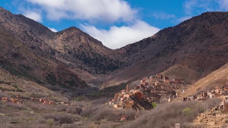 Timelapse---Pueblo-De-Montaña-De-Imlil-Ubicado-En-Las-Montañas-Del-Atlas-Marruecos,-Norte-De-áfrica