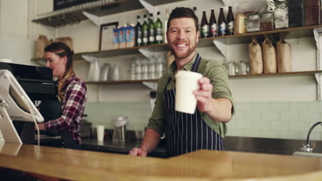 Café-Y-Una-Sonrisa,-¿qué-Más-Necesitas?