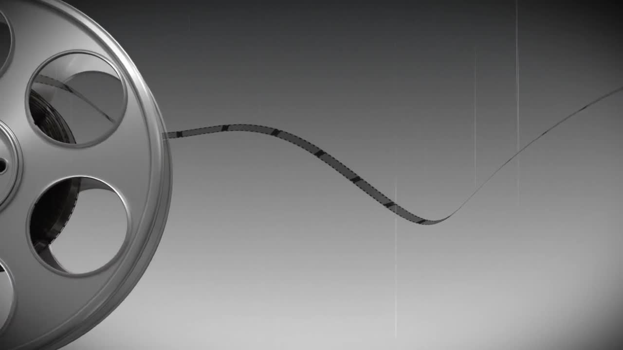 кинокатушка на черно-белом фоне 4