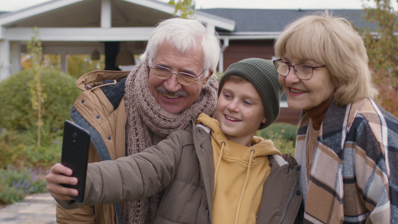 Family Selfie Time