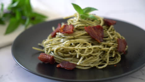 spaghetti with basil pesto and bacon