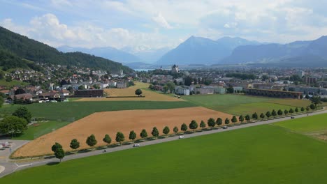 fotografía aérea de la ciudad de thun en suiza