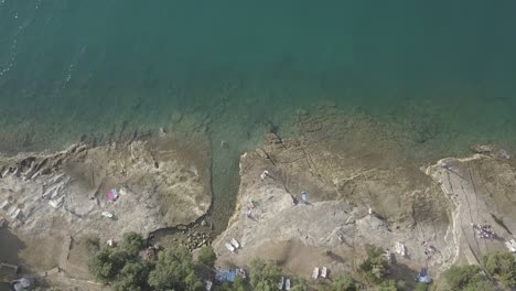 Drohnenaufnahmen-über-Kroatische-Strände-Und-Meere