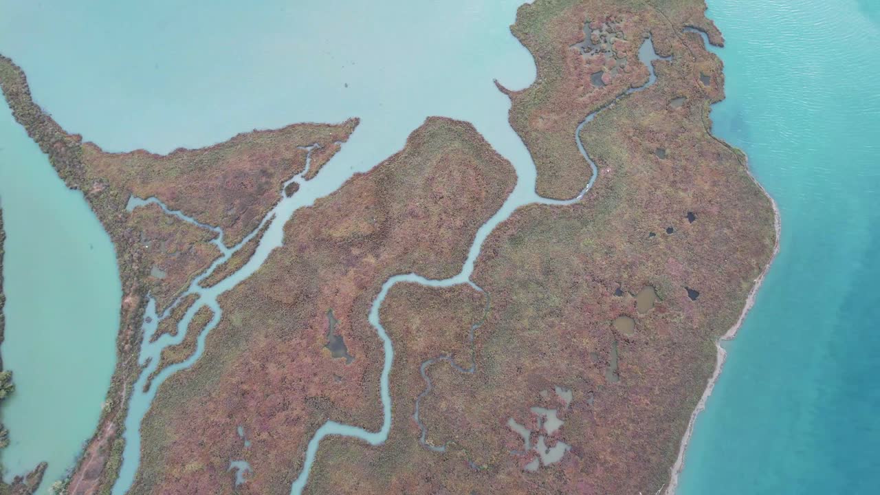 알바니아 부트린트 국립공원의 하향식