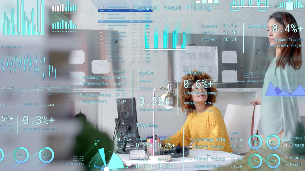 animación del procesamiento de datos financieros sobre diversas personas de negocios en la oficina