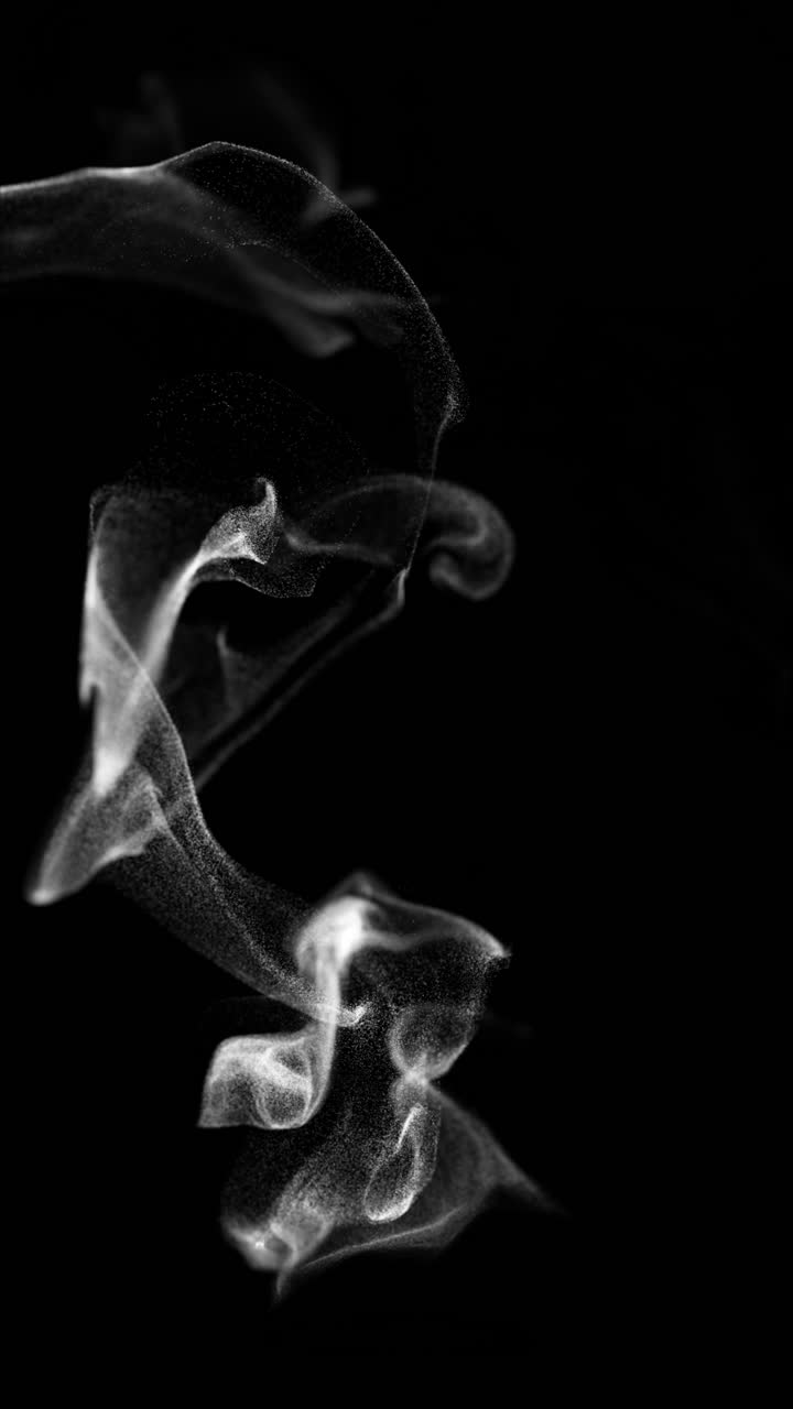 Fumo bianco astratto e forme di particelle su sfondo nero