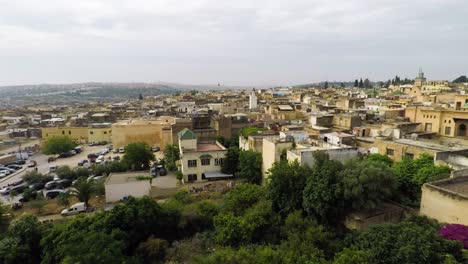 4K-Aufnahmen-Der-Alten-Medina-In-Fez-,-Marokko,-Der-Antiken-Stadt-Und-Der-ältesten-Hauptstadt-Marokkos