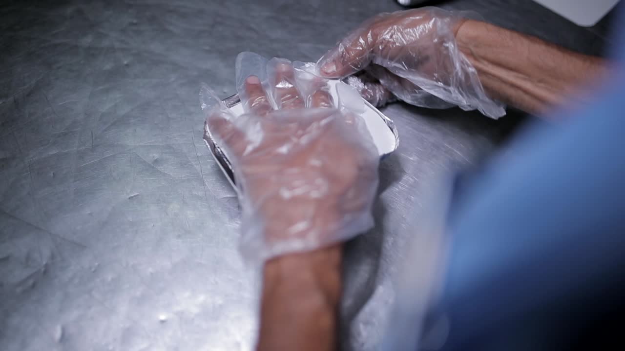 pakiage street food safe container with gloves india cinematic