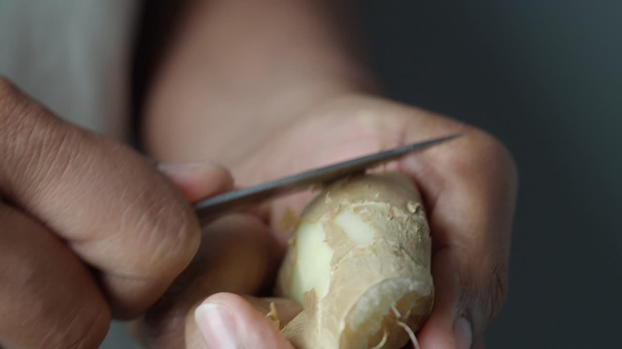 Peeling Ginger
