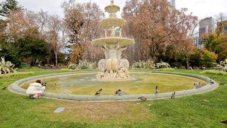 royal botanic gardens fountain in melbourne, australia