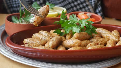 turkish meatballs with lemon and parsley