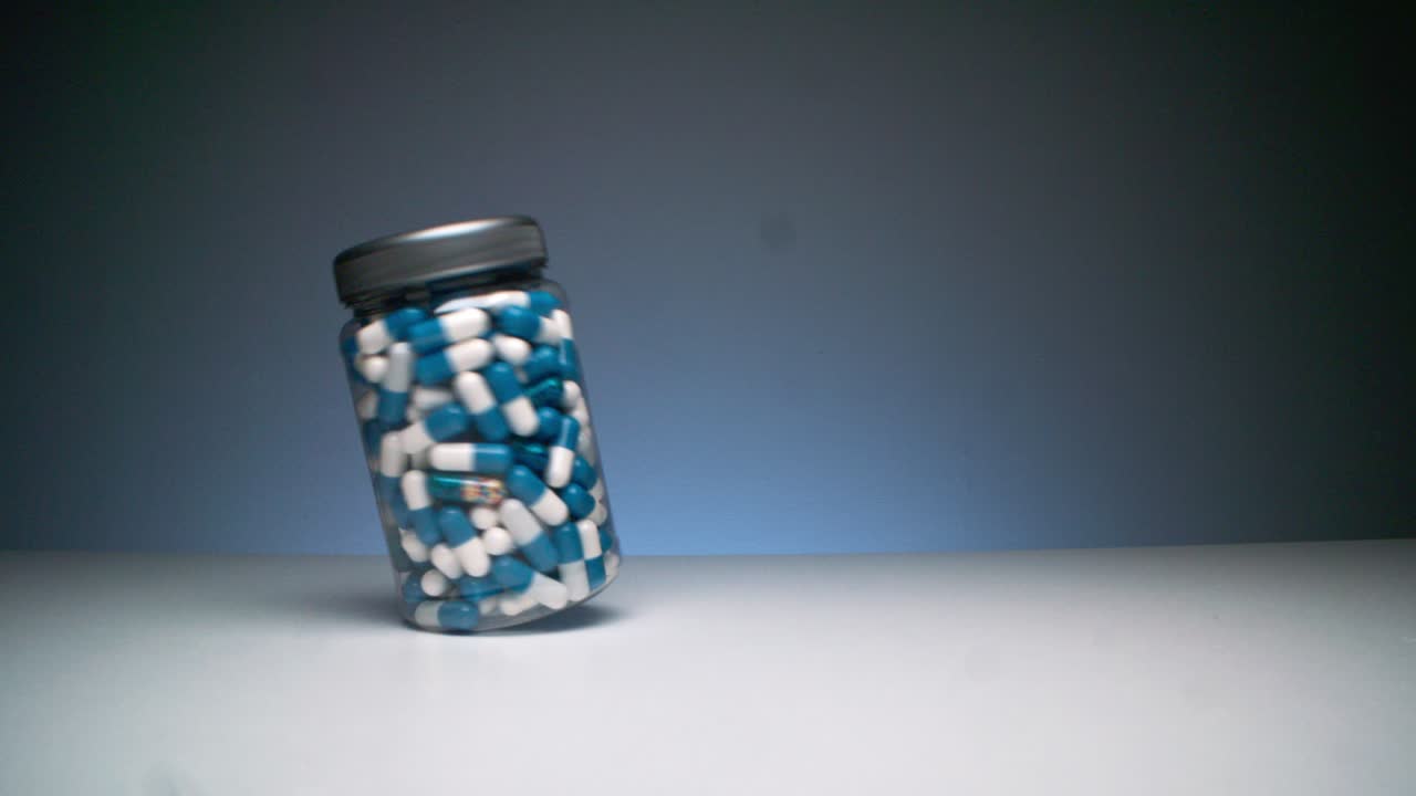 Spinning Bottle With Capsule Pills