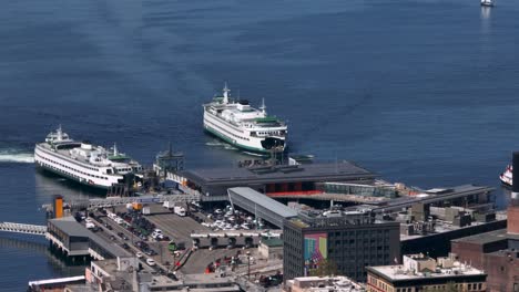 Vista-Aérea-De-La-Terminal-De-Ferry-De-Seattle-En-Un-Día-Soleado