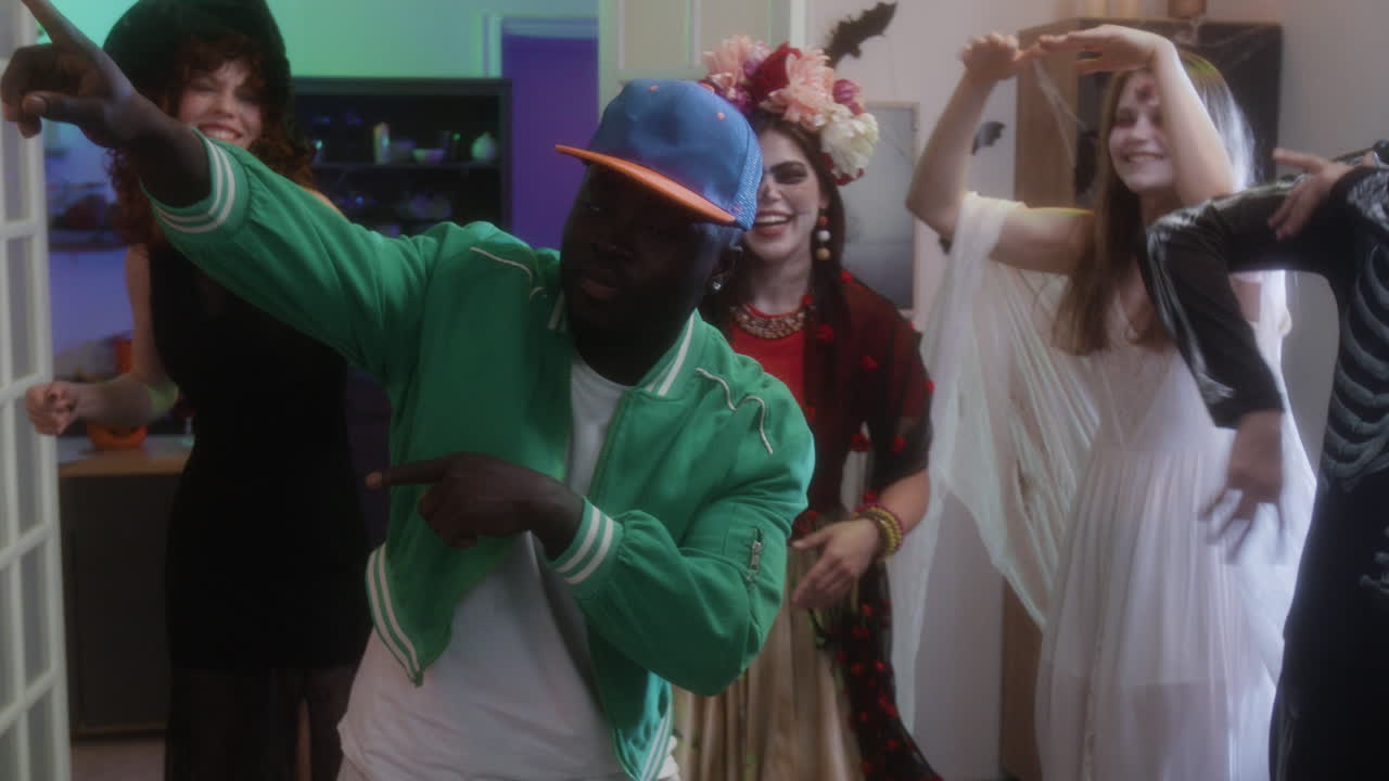 할로윈 의상 파티