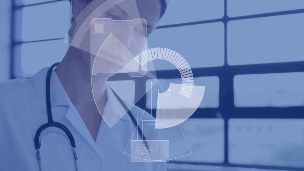 animación de escaneo de alcance sobre una doctora caucásica que tiene documentos