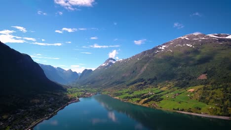 Wunderschöne-Natur-Norwegen.